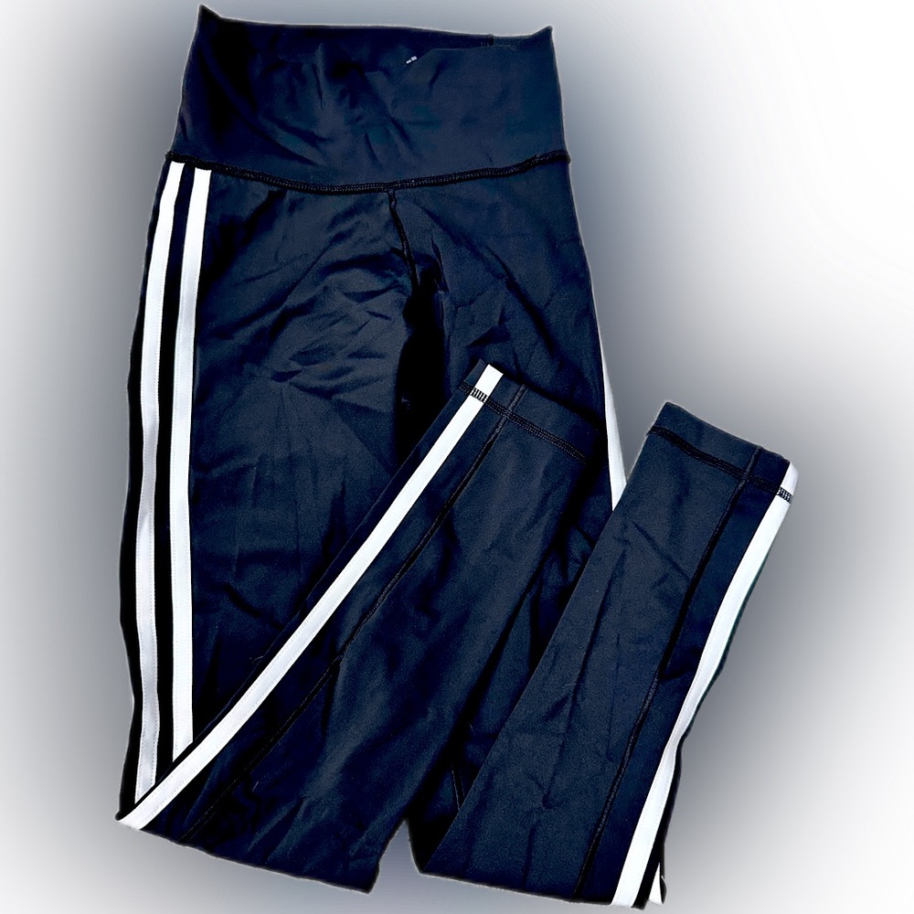 Extra small woman’s sweatpants from Adidas